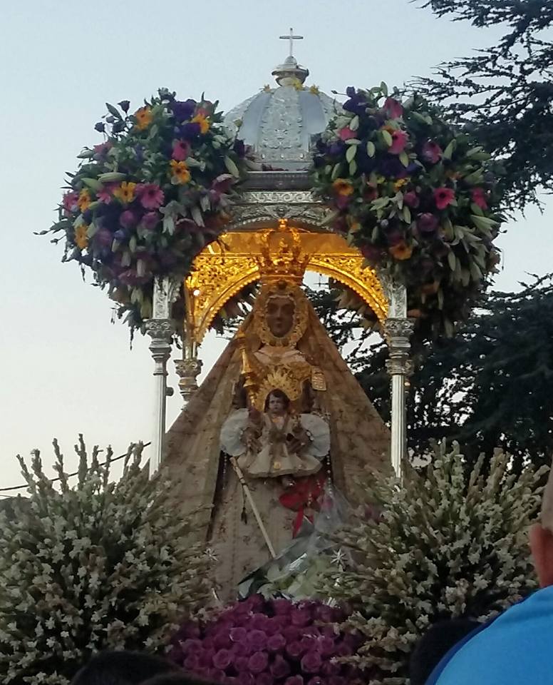 fotografías de la «Subida» de la Virgen de la Sierra. 2016.